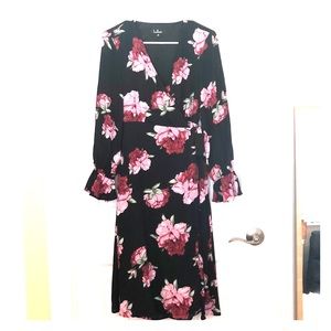 NWT Lulu’s Wrap Dress